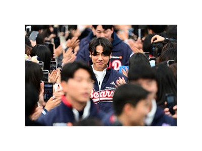 두산 팬 페스티벌 곰들의 모임 열려 선수들까지 환호