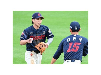 롯데 신인 1년 차에 올스타 유격수로 성장해 화제