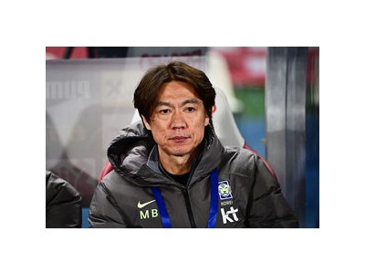 홍명보 감독 일본 축구에 한국 과거 모습 비판